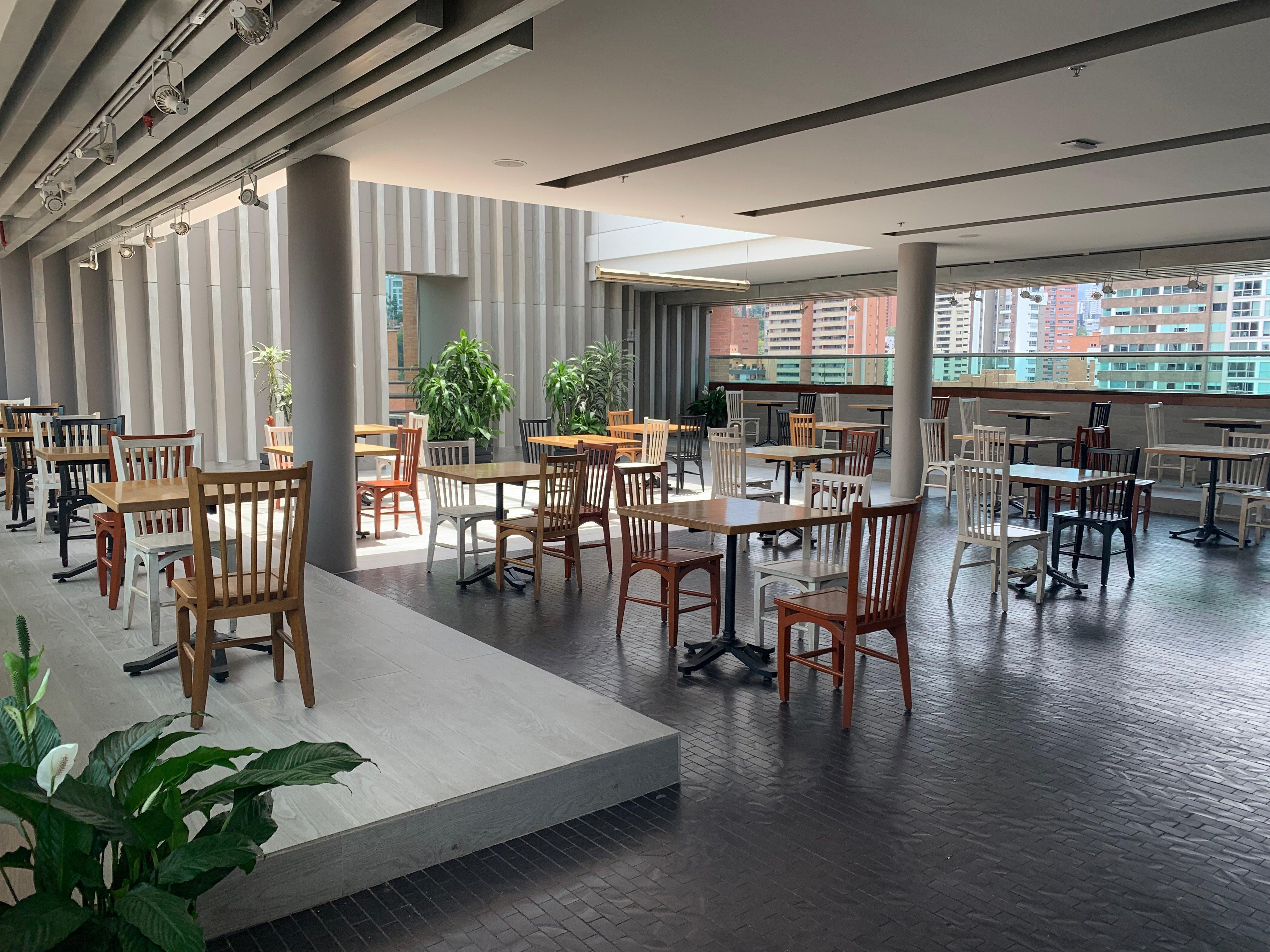 Hotel Holiday Inn Express & Suites Medellin By Ihg Exterior foto