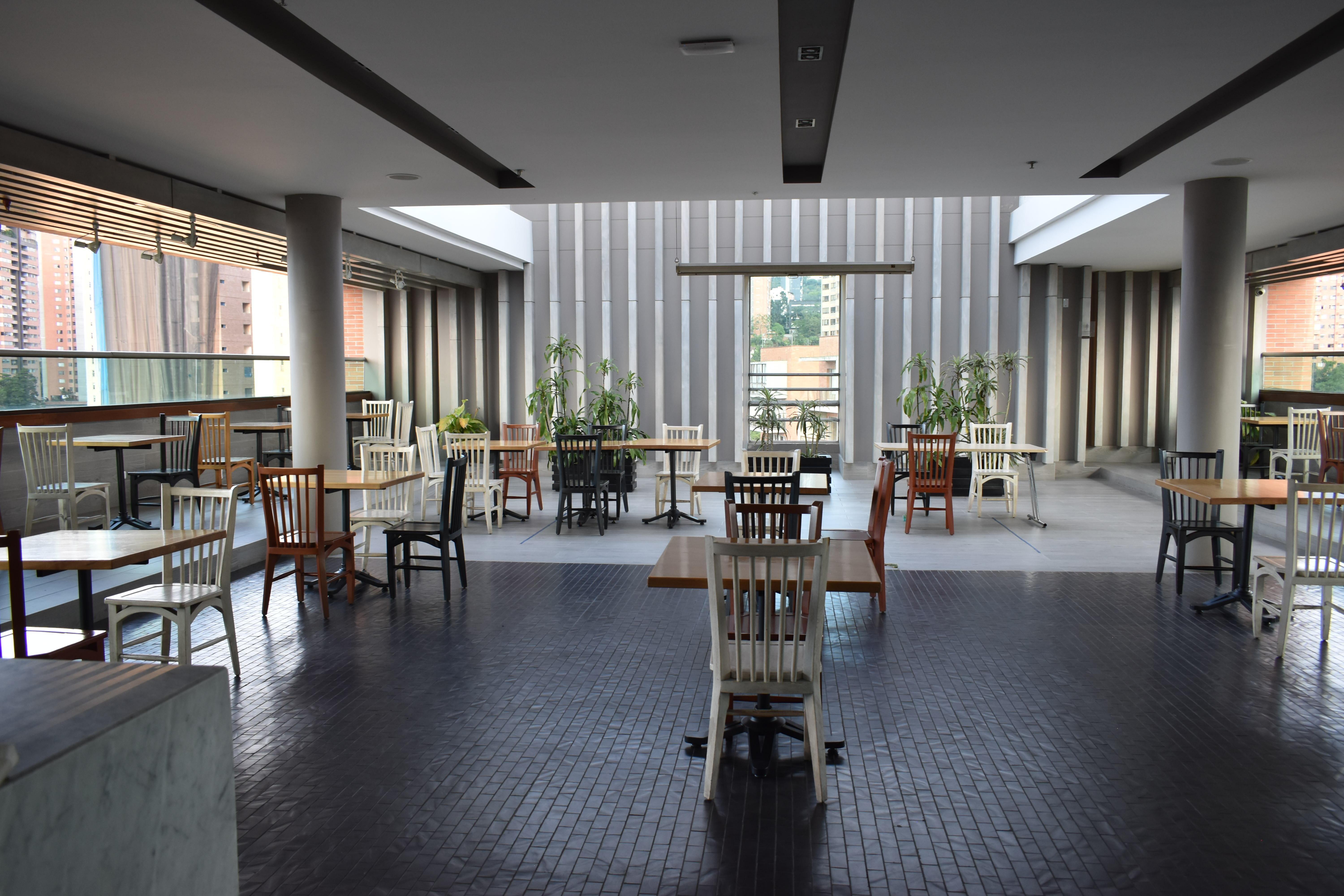 Hotel Holiday Inn Express & Suites Medellin By Ihg Exterior foto